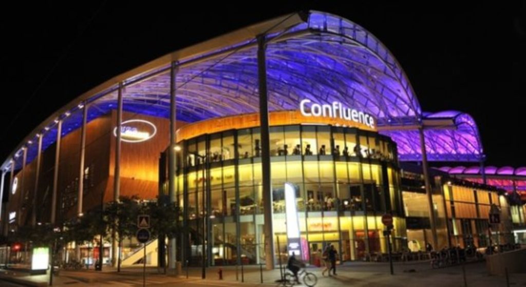 centre commercial de Confluence à Lyon